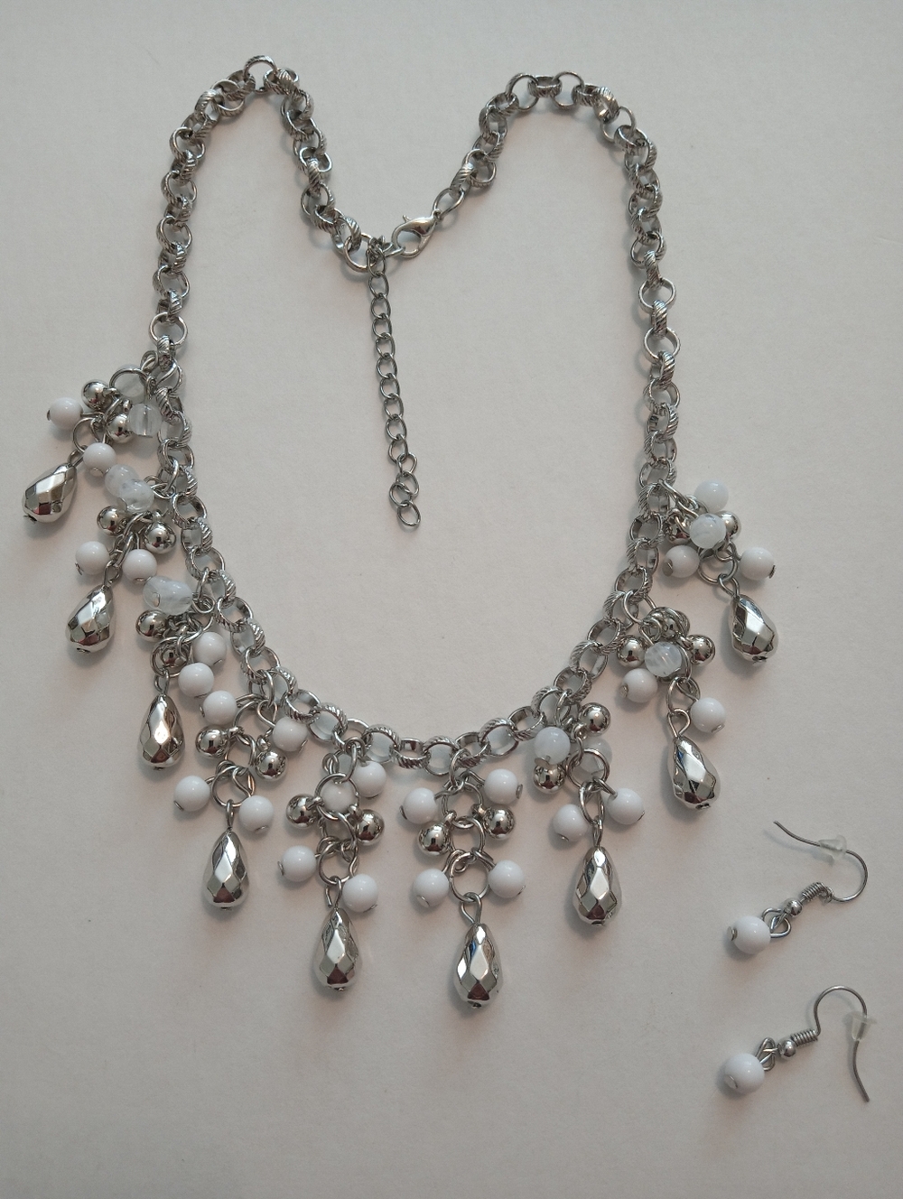 #1223. Silver Toned & White Acrylic Beaded Statement Necklace & Earring Set